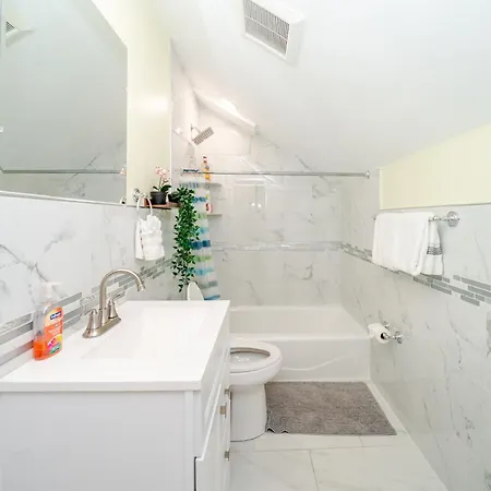41 - 3Br Quincy - Lovely Townhouse Near Adams Exterior photo