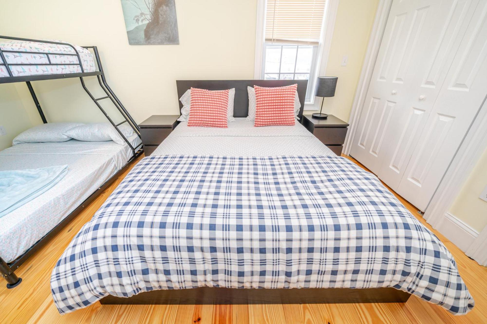 41 - 3Br Quincy - Lovely Townhouse Near Adams Hébergement de vacances *