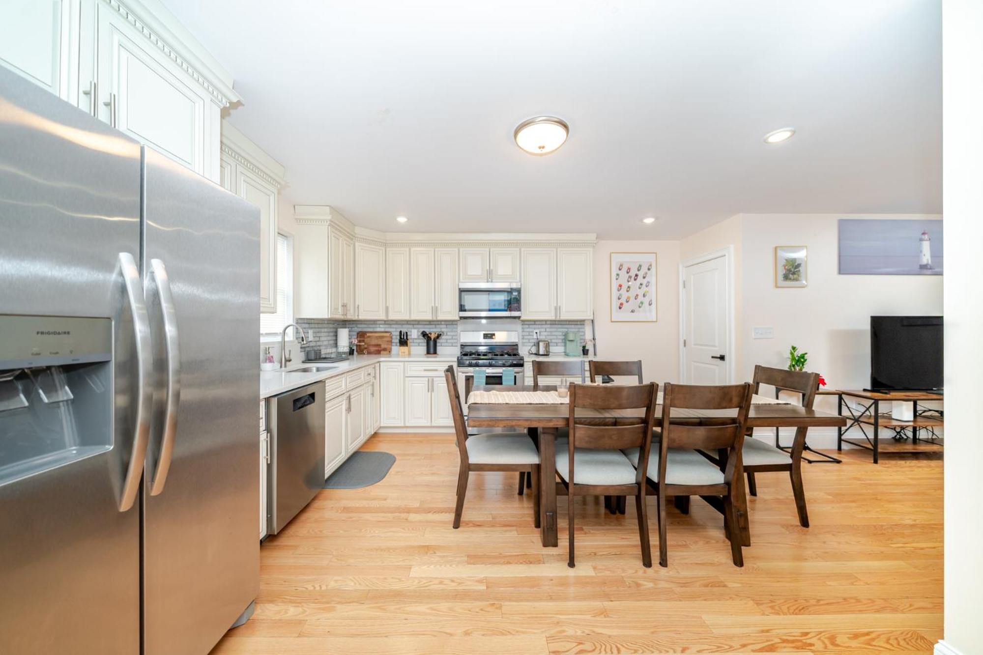 41 - 3Br Quincy - Lovely Townhouse Near Adams *