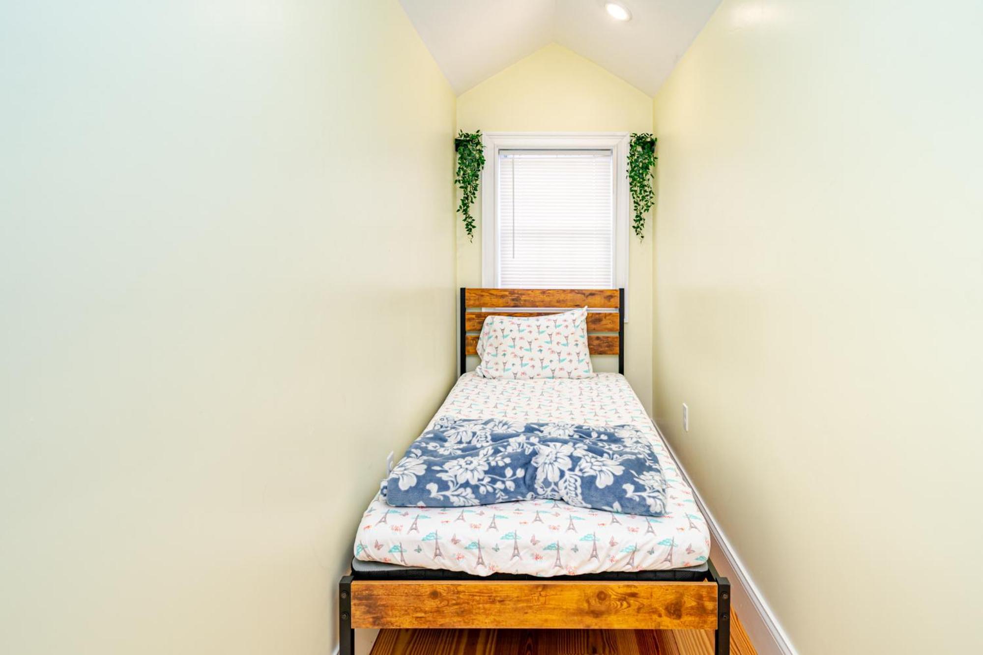 41 - 3Br Quincy - Lovely Townhouse Near Adams *